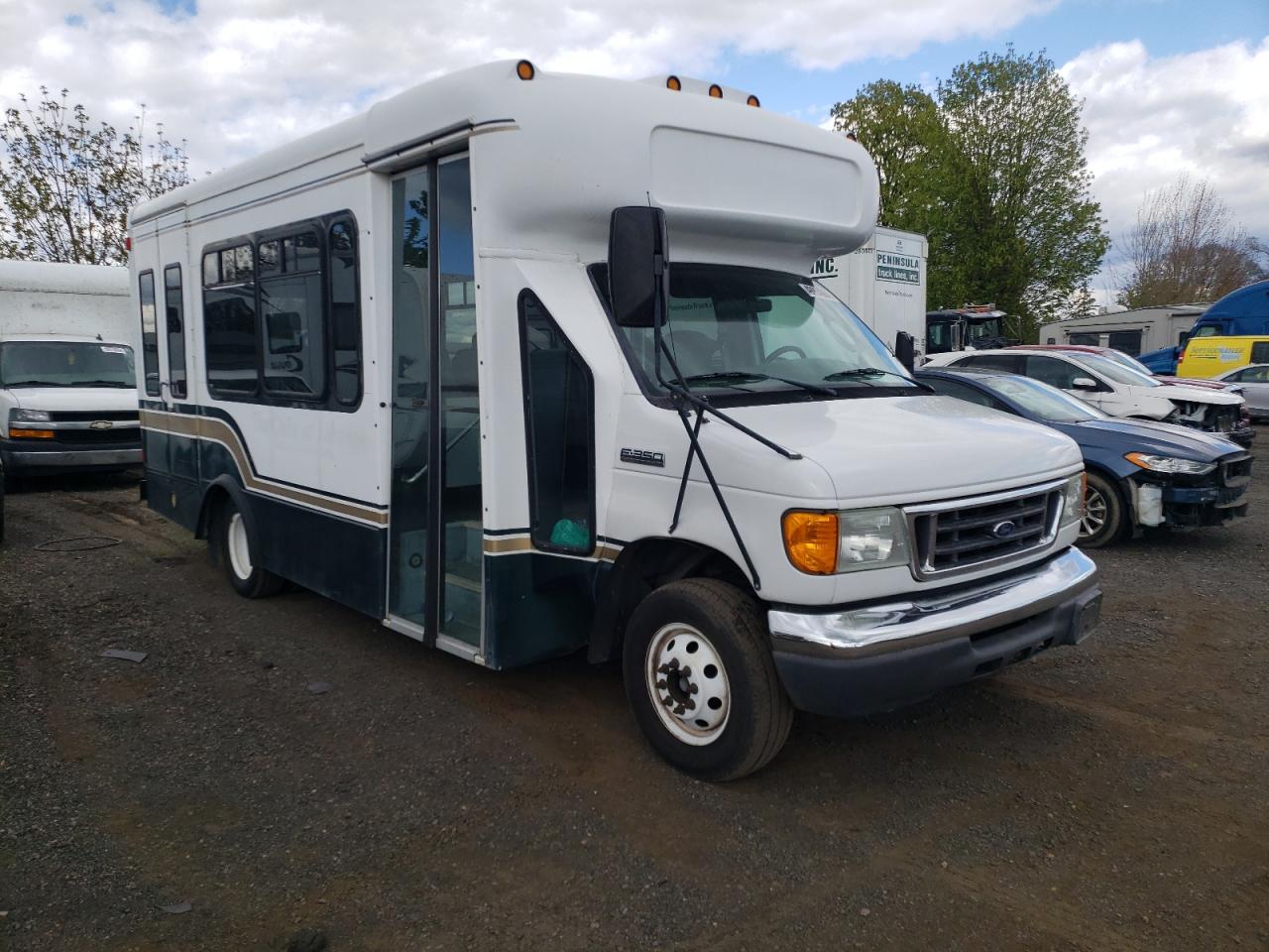 Ford Econoline (2006)