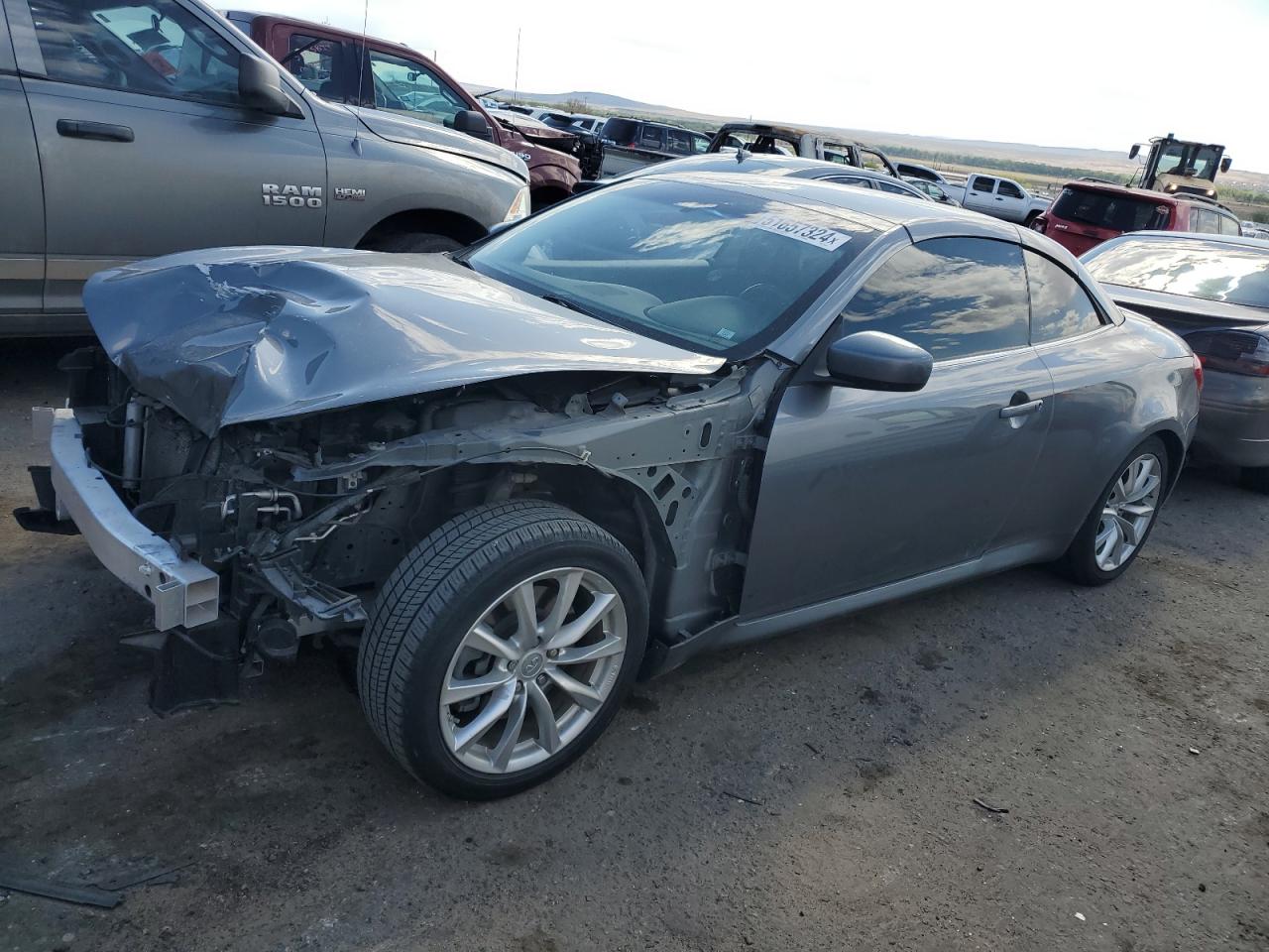 Infiniti G (2013)