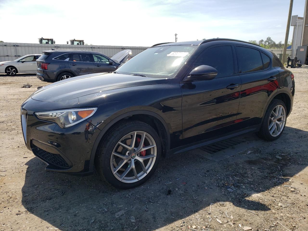 Alfa-romeo Stelvio (2018)
