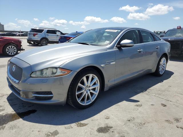 Jaguar Xj (2011)