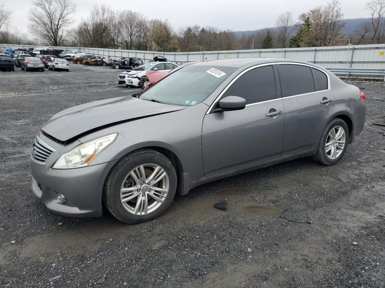 Infiniti G (2012)