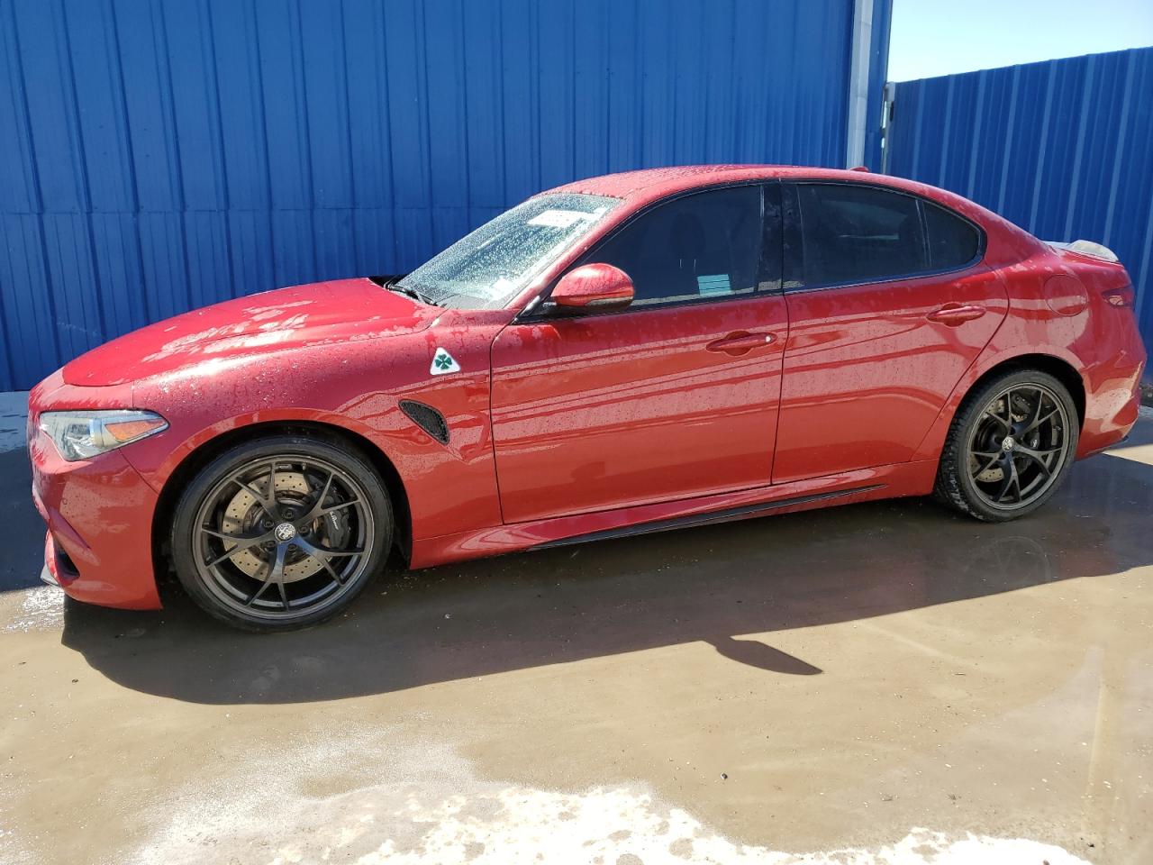 Alfa-romeo Giulia (2017)