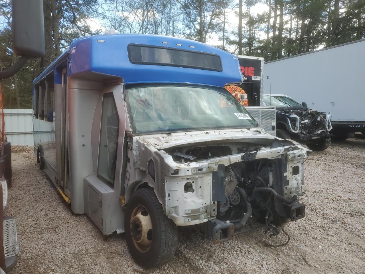 Ford Econoline (2016)