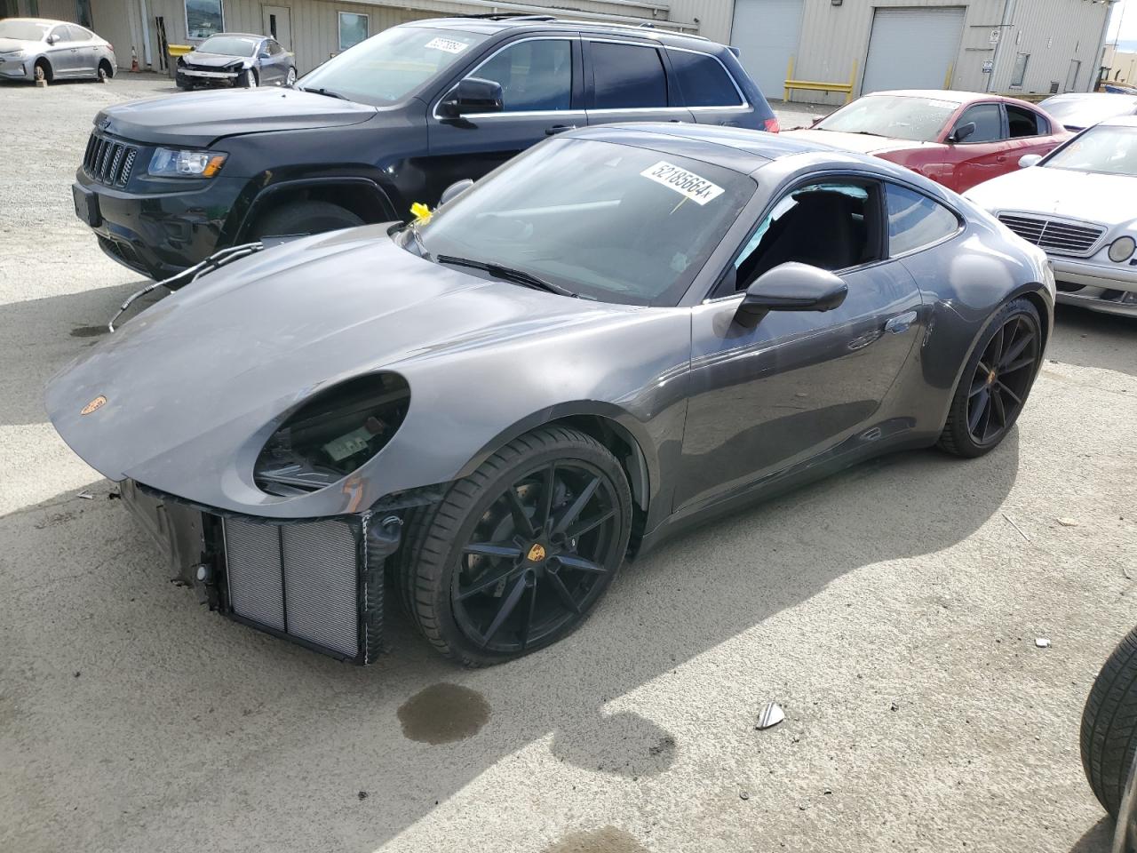 Porsche 911 (2024)