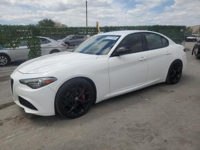 Alfa-romeo Giulia (2020)