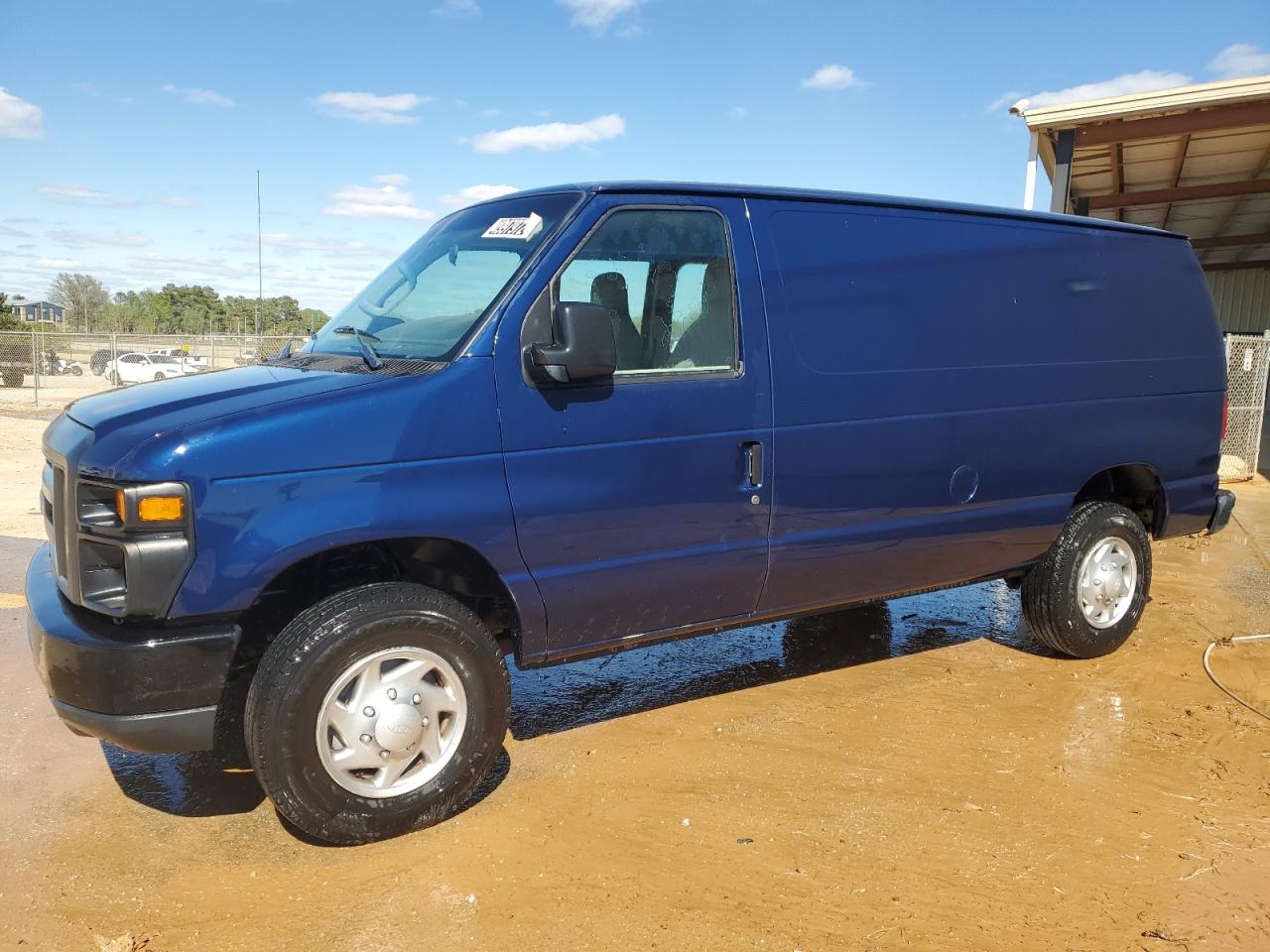 Ford Econoline (2013)