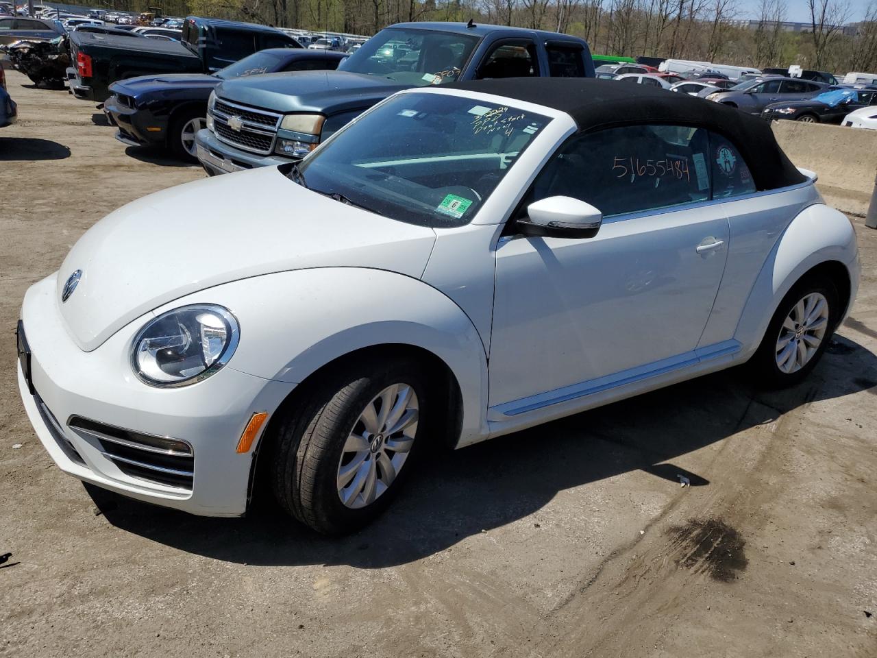 Volkswagen Beetle (2017)