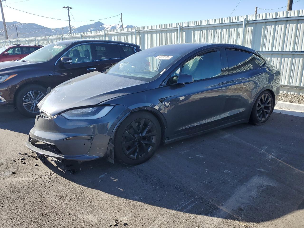 Tesla Model x (2022)
