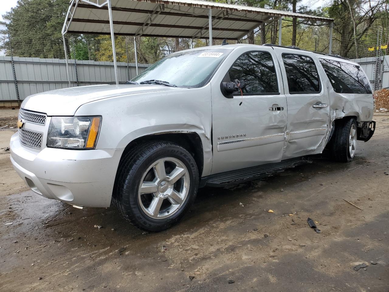 Chevrolet Suburban (2013)