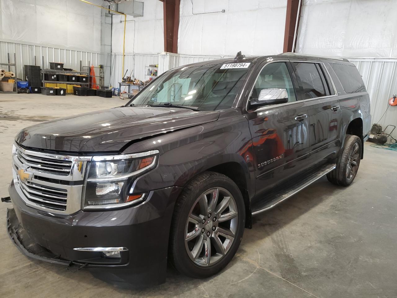 Chevrolet Suburban (2015)