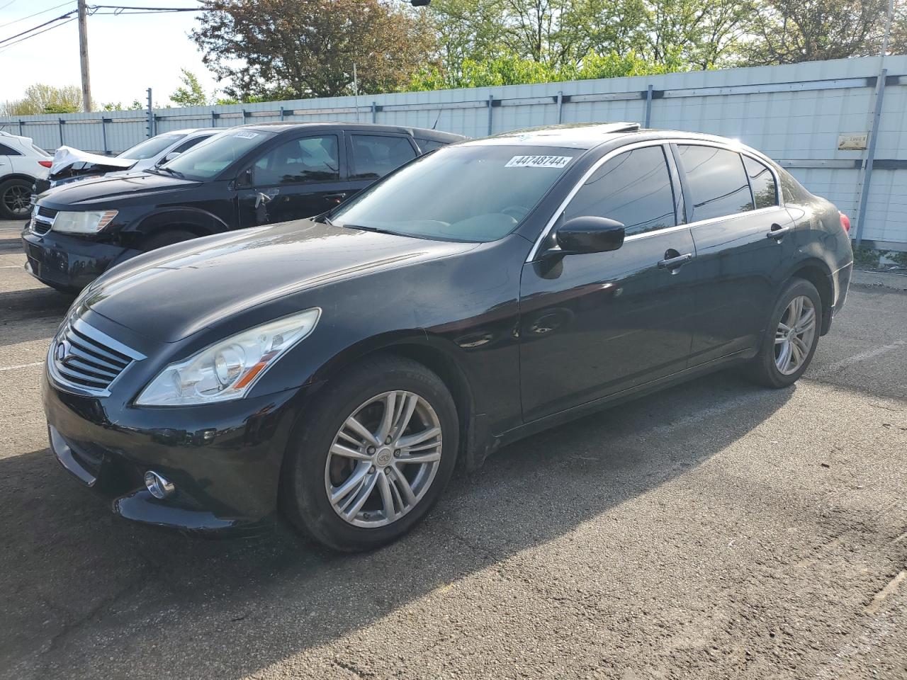 Infiniti G (2012)