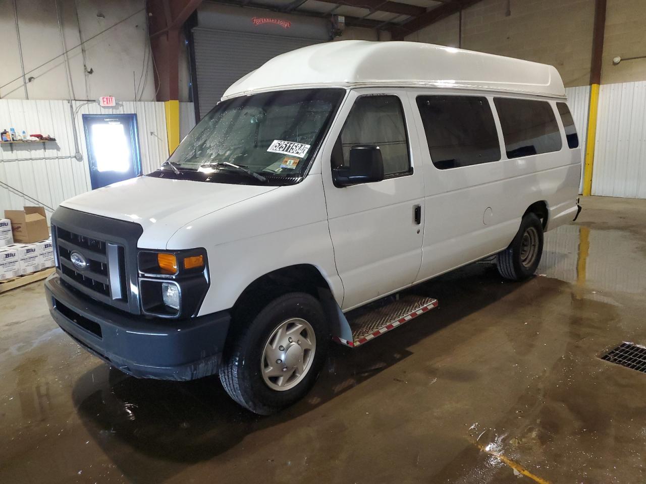 Ford Econoline (2014)