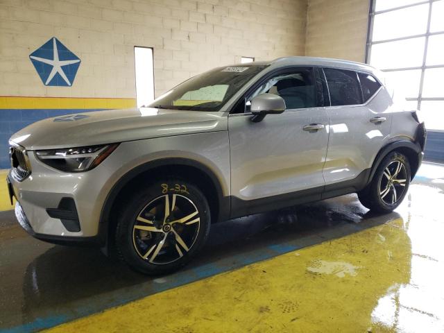 Volvo Xc40 core (2024)
