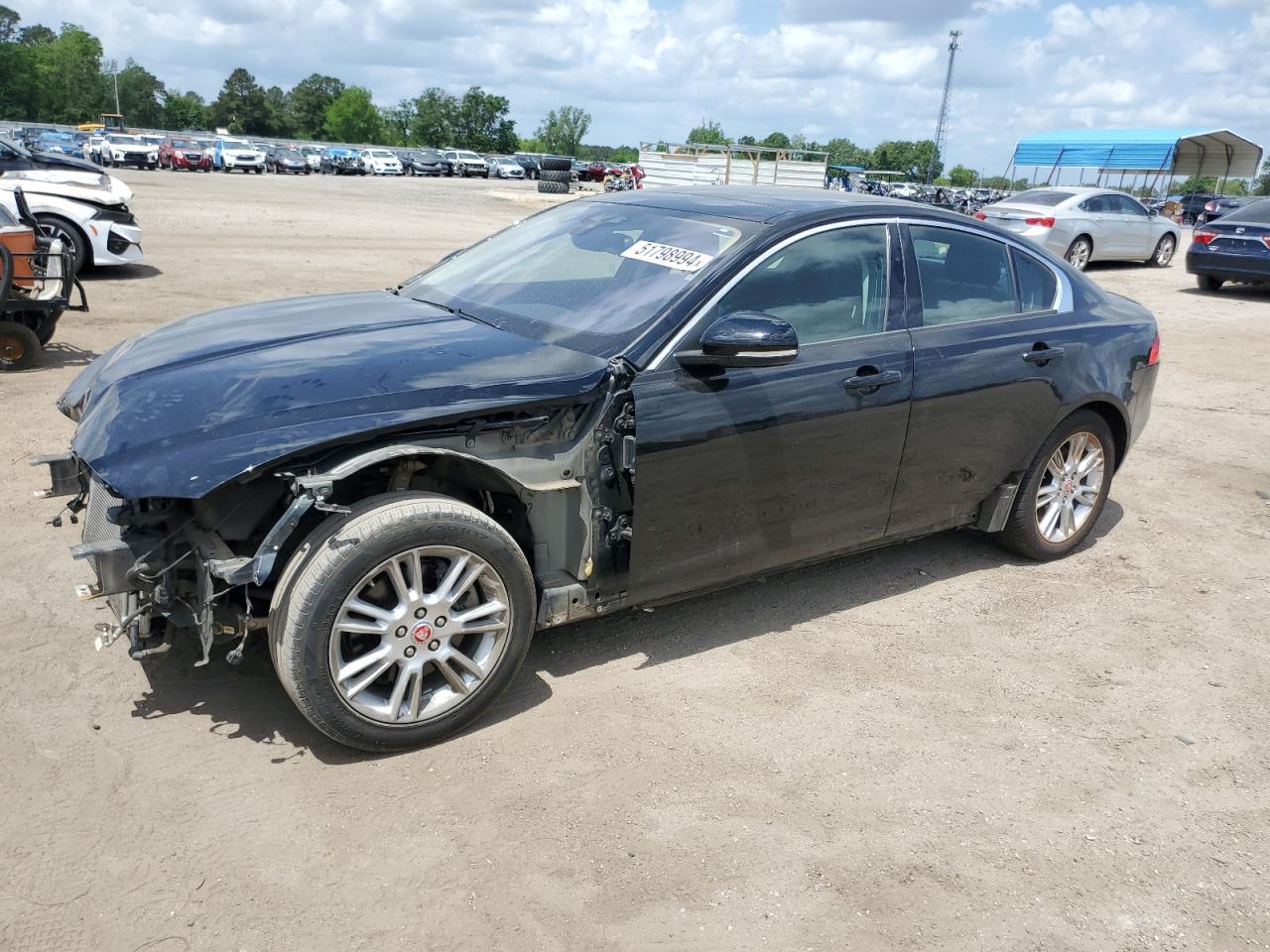 Jaguar Xe (2018)