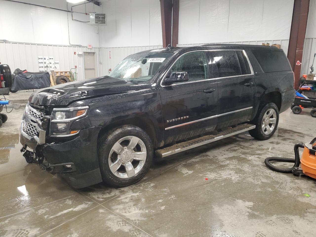 Chevrolet Suburban (2018)