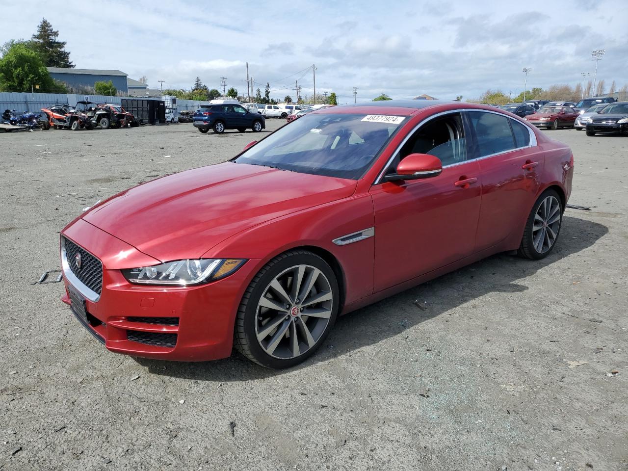 Jaguar Xe (2017)