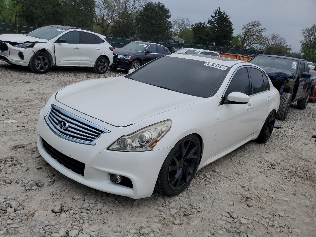 Infiniti G (2012)