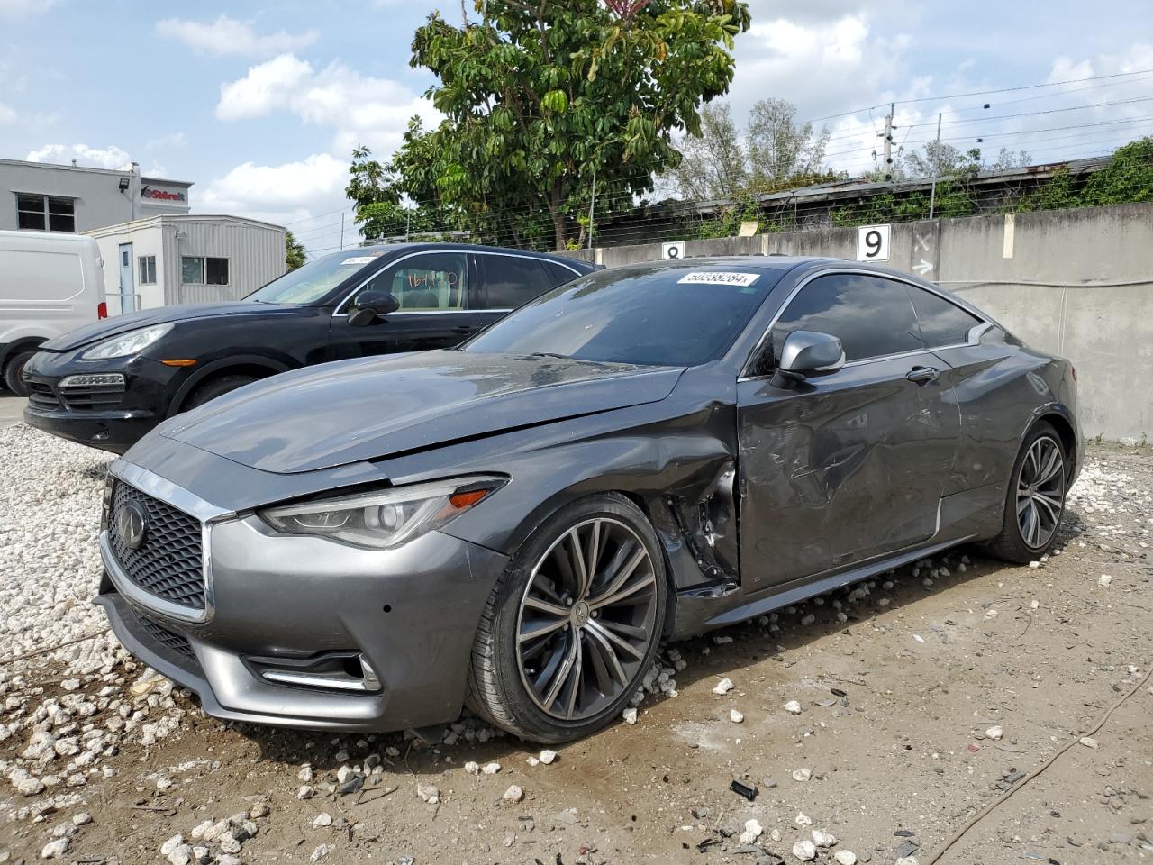 Infiniti Q60 (2018)