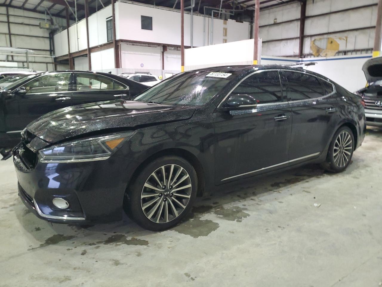 Kia Cadenza (2017)