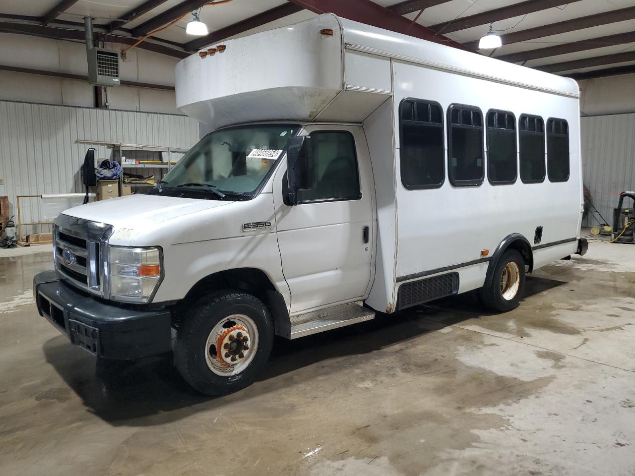 Ford Econoline (2008)