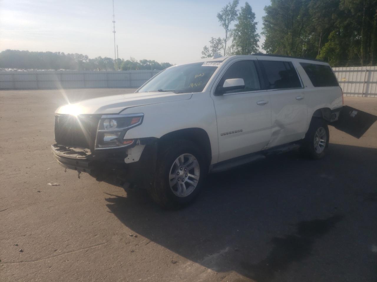 Chevrolet Suburban (2015)