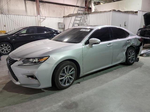 Lexus Es300 (2016)