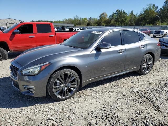 Infiniti Q70 (2017)