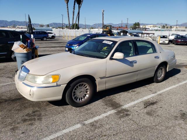 Lincoln Towncar (1999)