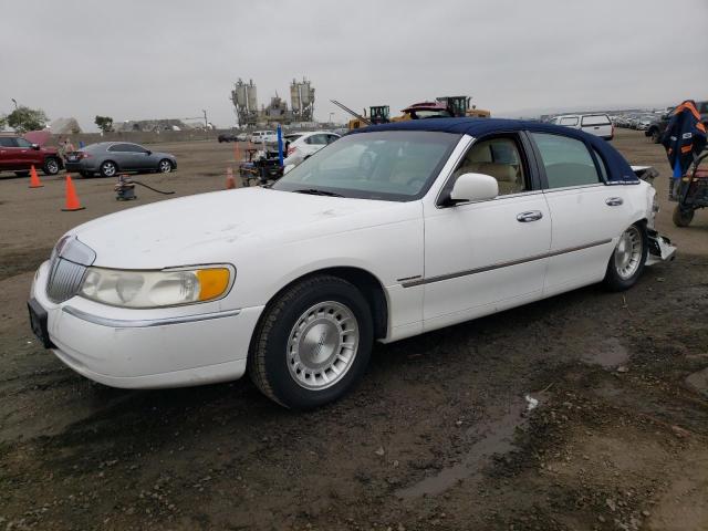 Lincoln Towncar (1998)