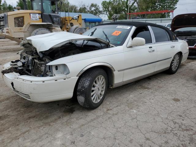Lincoln Towncar (2003)