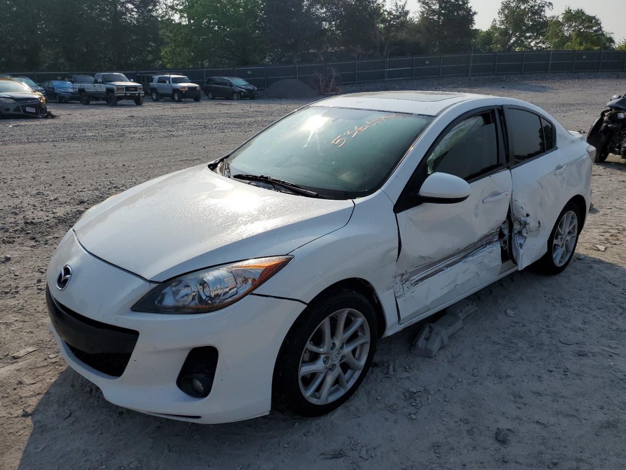 Mazda 3 s (2012)