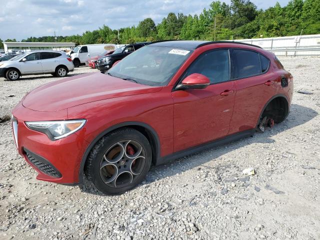 Alfa-romeo Stelvio (2018)
