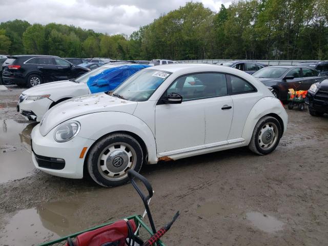Volkswagen Beetle (2015)