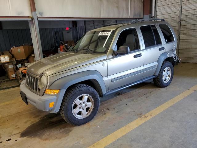 Jeep Liberty (2005)