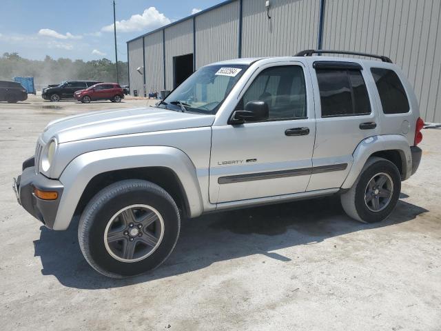 Jeep Liberty (2004)