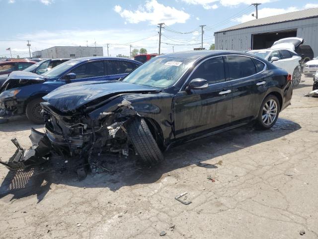 Infiniti Q70 (2015)