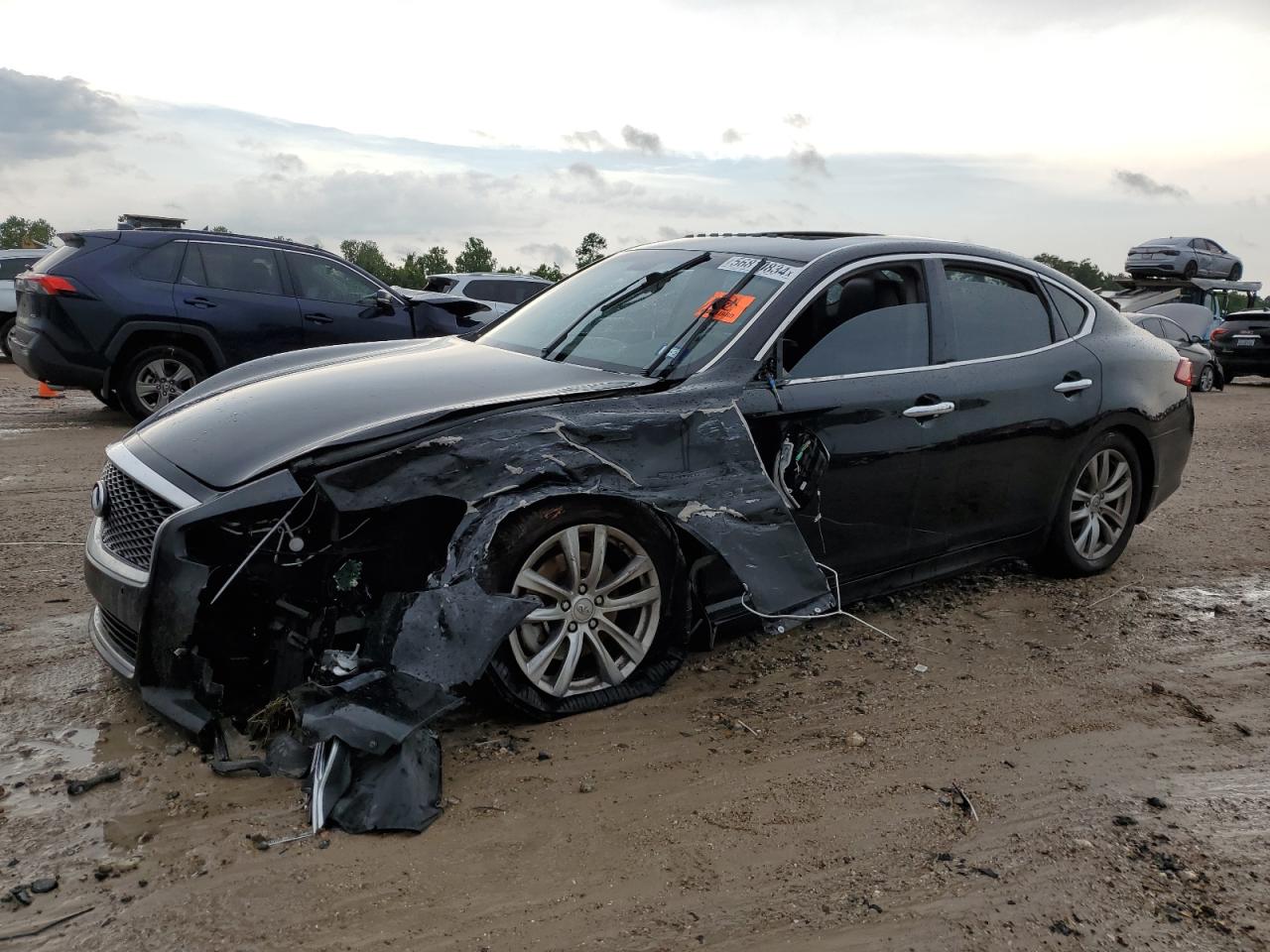 Infiniti Q70 (2019)
