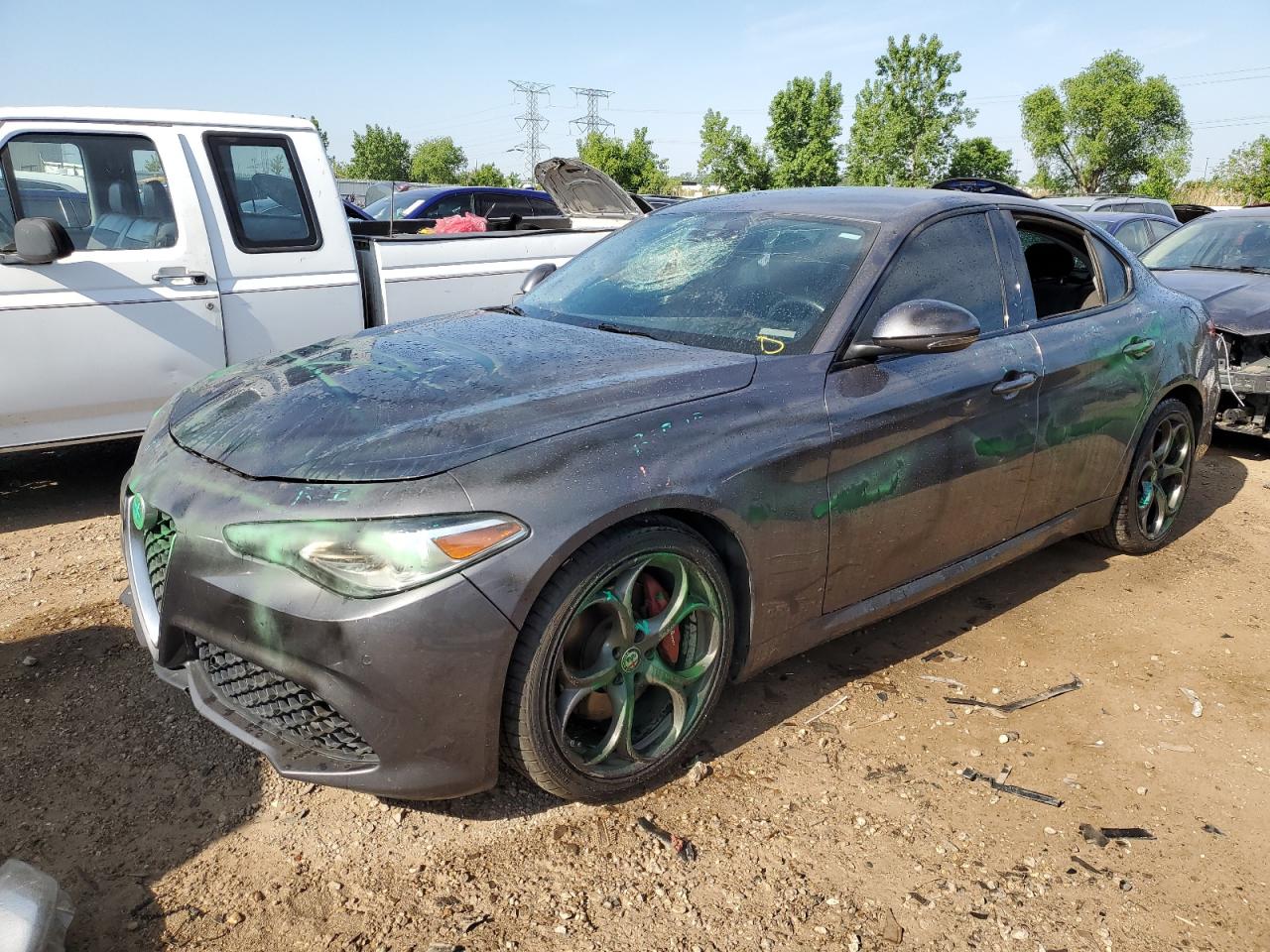 Alfa-romeo Giulia (2017)