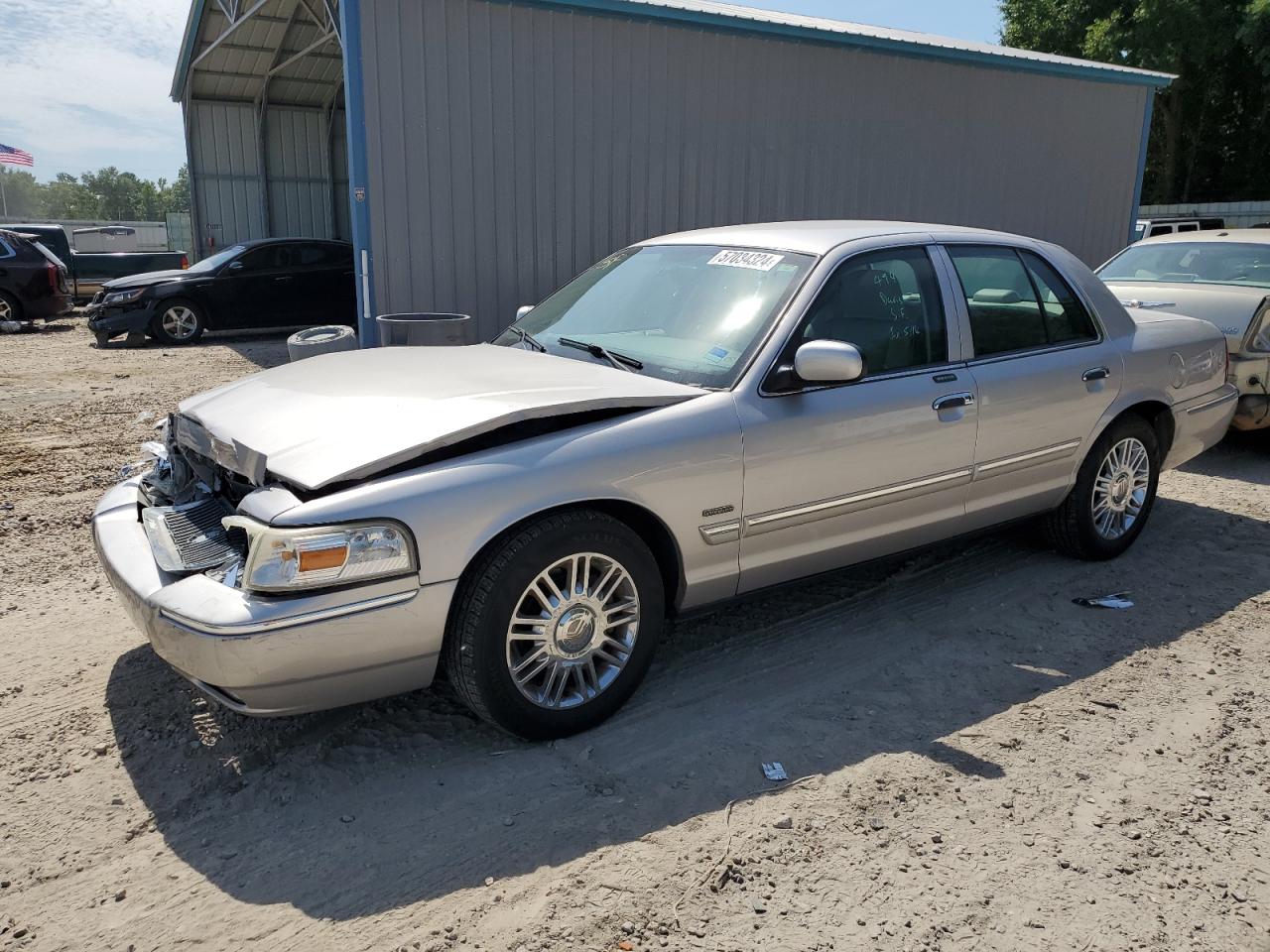Mercury Grand marquis (2010)