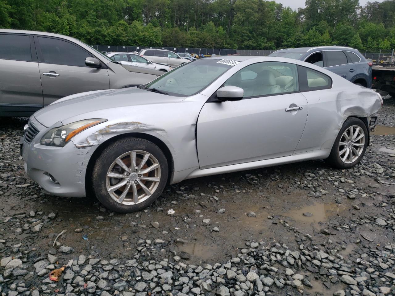 Infiniti G (2012)