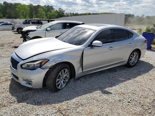 Infiniti Q70 (2018)