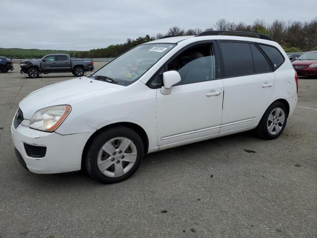 Kia Rondo (2009)