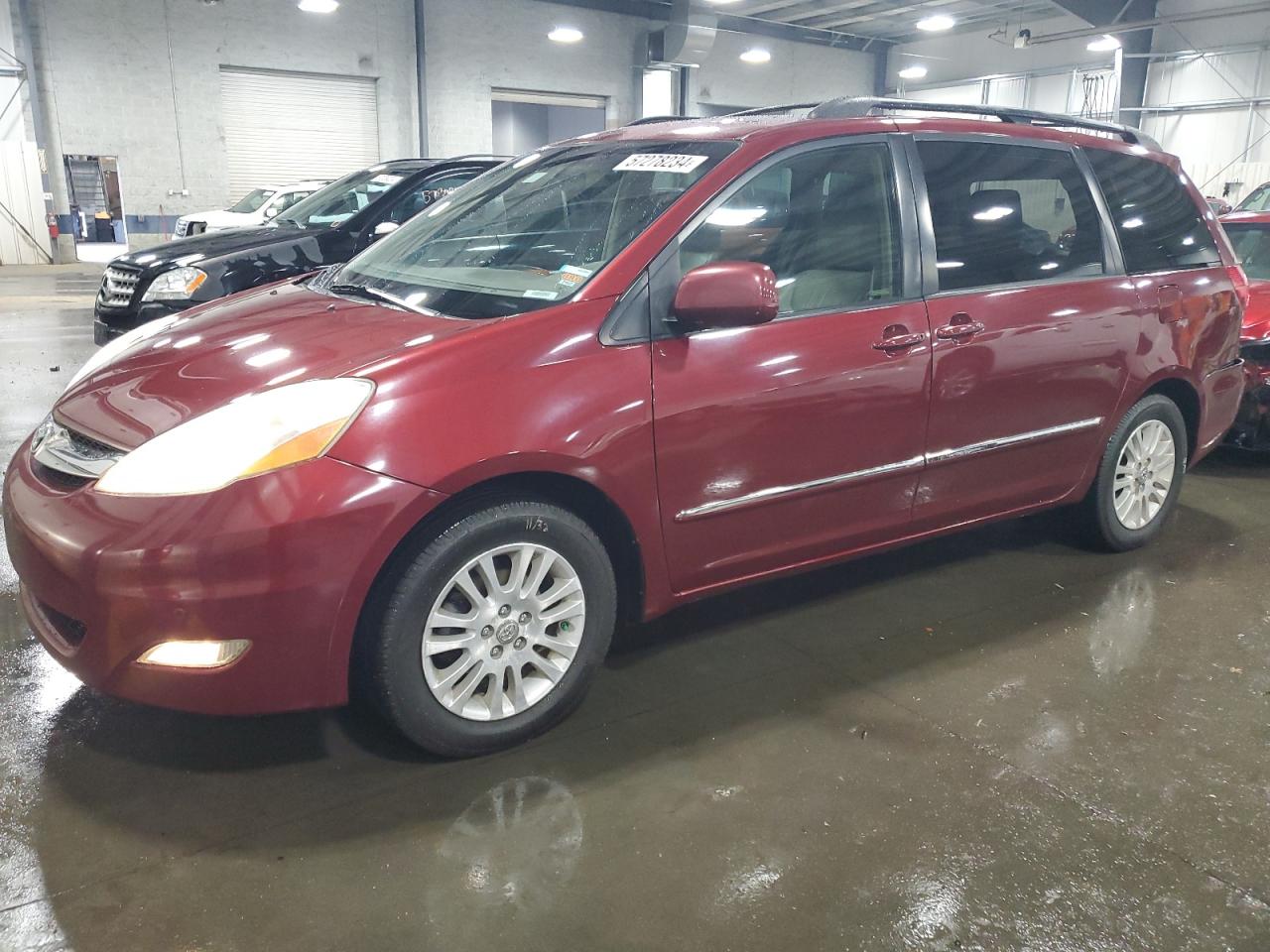 Toyota Sienna (2009)