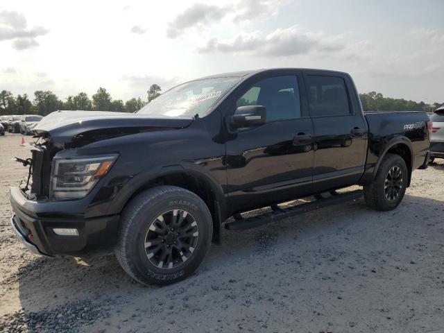 Nissan Titan (2022)