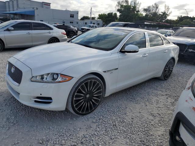 Jaguar Xj (2011)