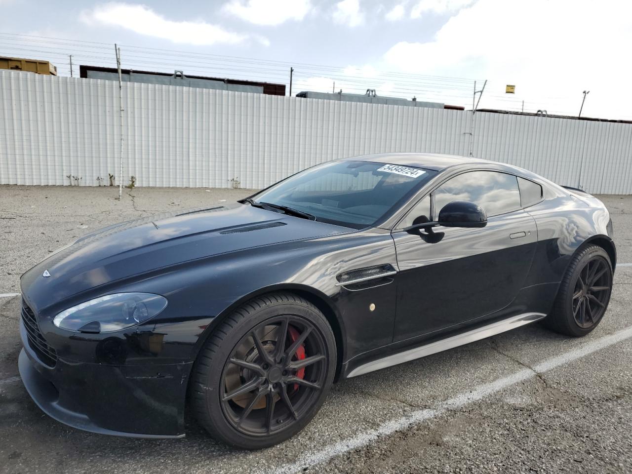 Aston-martin Vantage (2015)