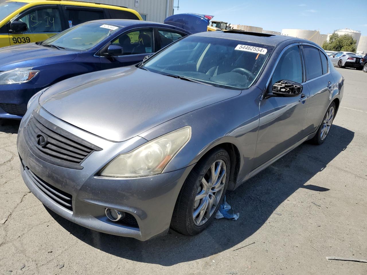 Infiniti G (2012)