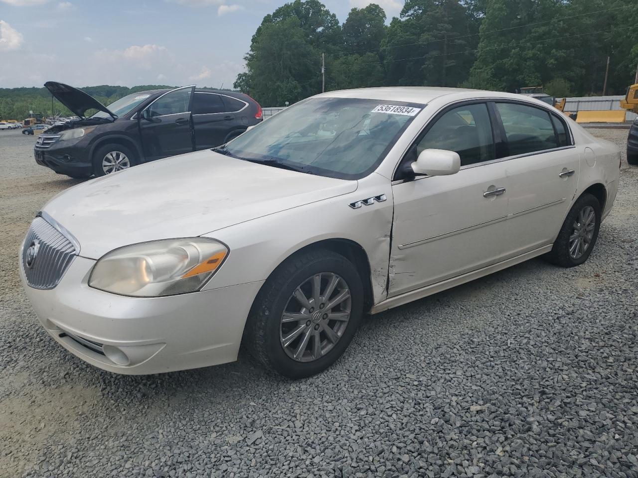 Buick Lucerne (2010)