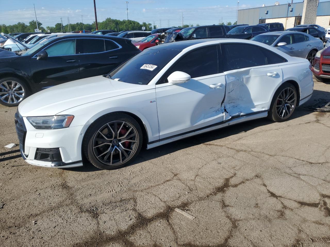 Audi A8 (2021)