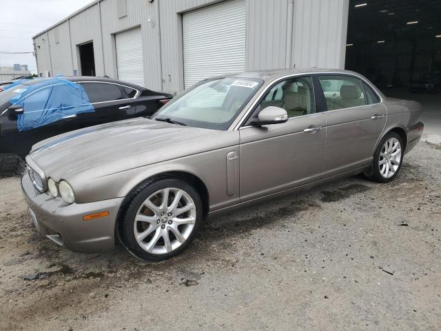 Jaguar Xj8 (2008)